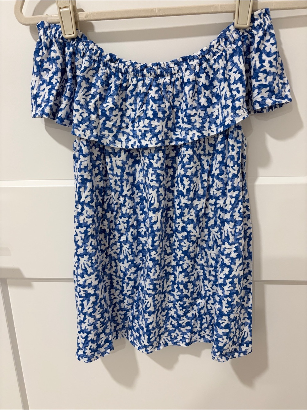 J. Jill Blue and White Printed Off-Shoulder Top